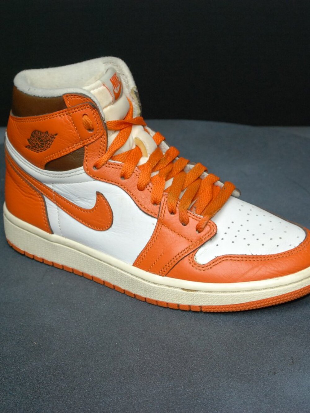 Nike Wmns Air Jordan 1 High OG Starfish DO9369-101
